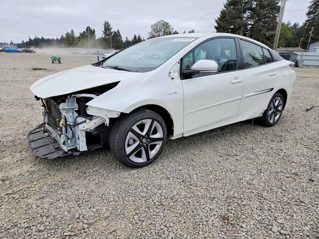 2017 TOYOTA PRIUS