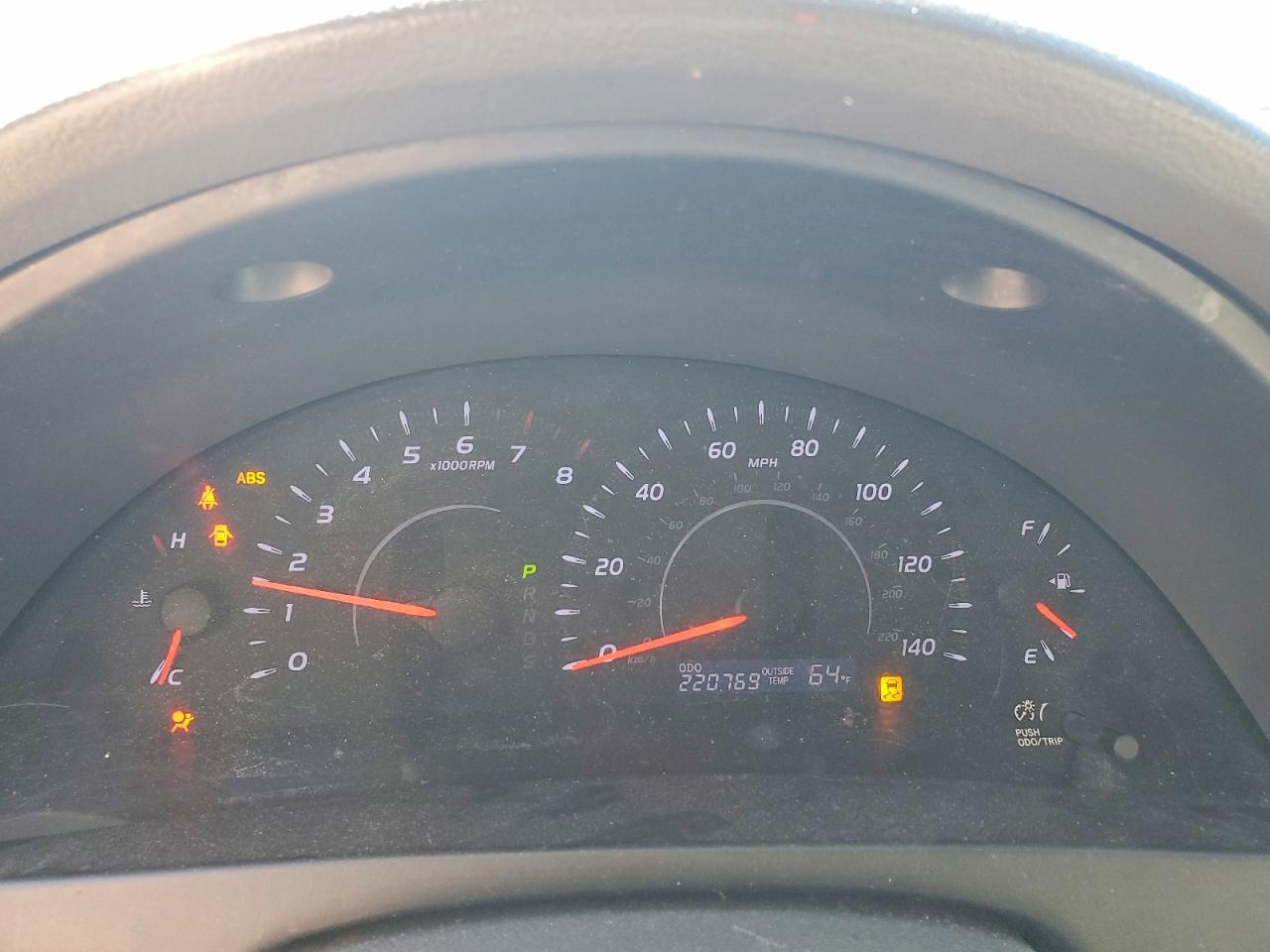 2010 TOYOTA CAMRY