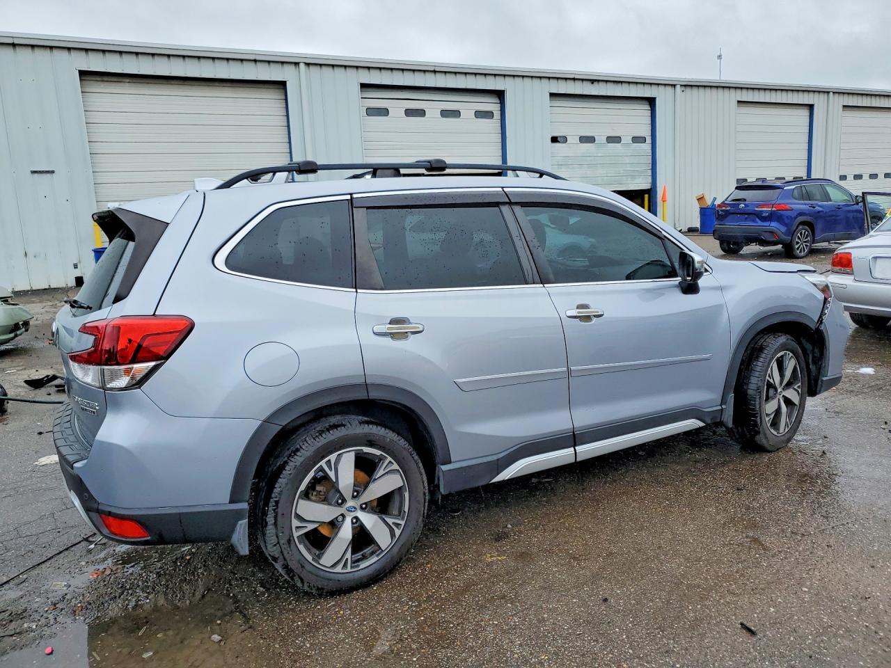 2020 SUBARU FORESTER
