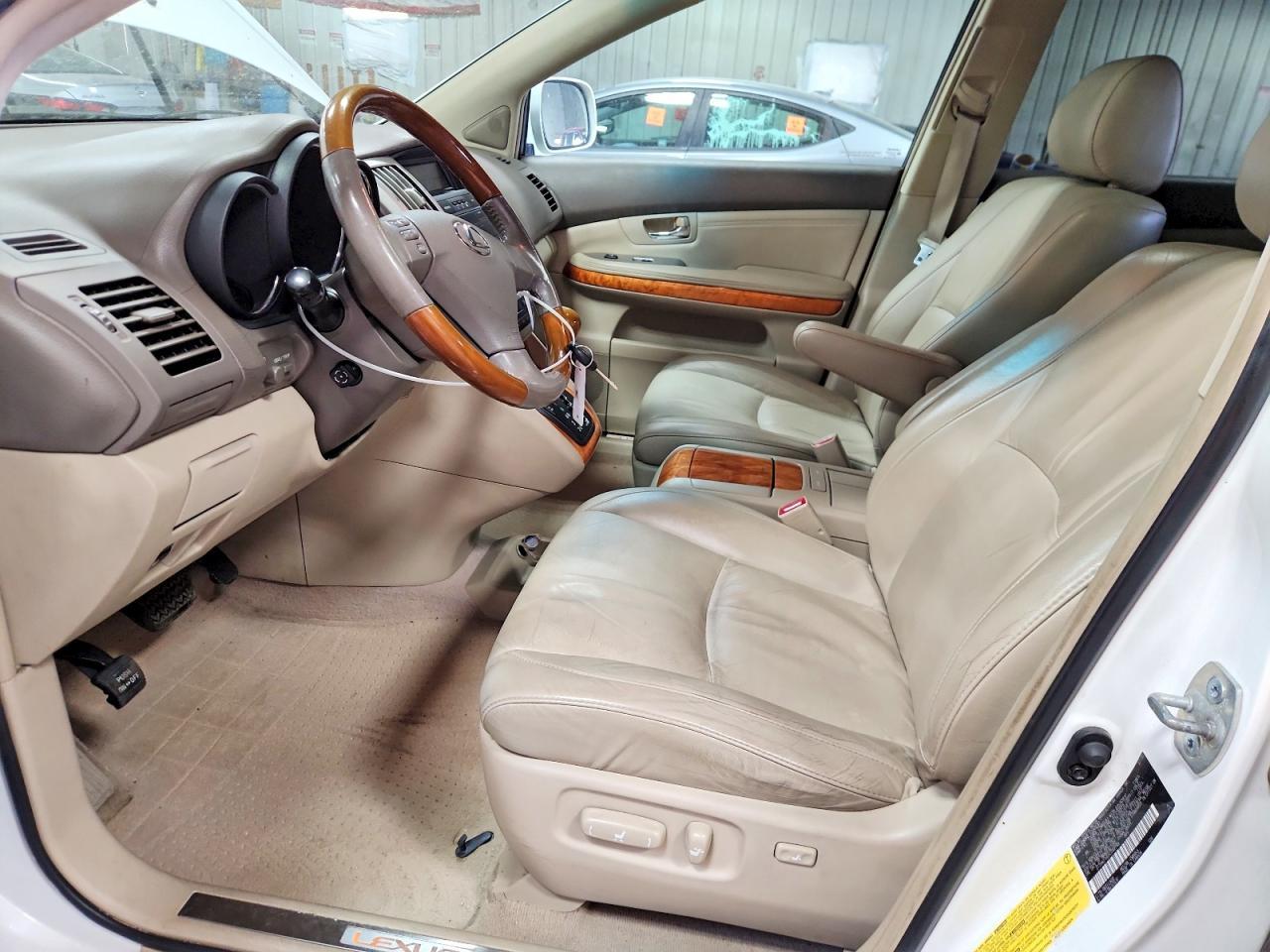 2005 LEXUS Rx 330