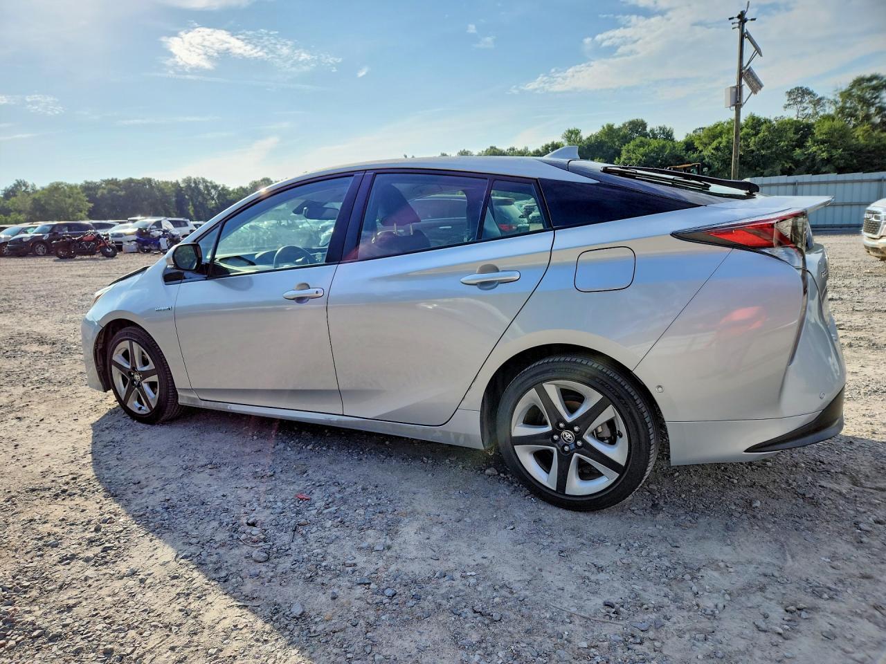 2018 TOYOTA PRIUS