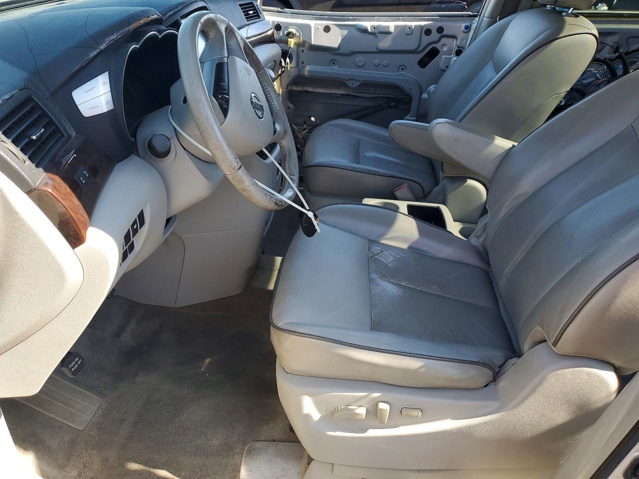 2012 NISSAN Quest
