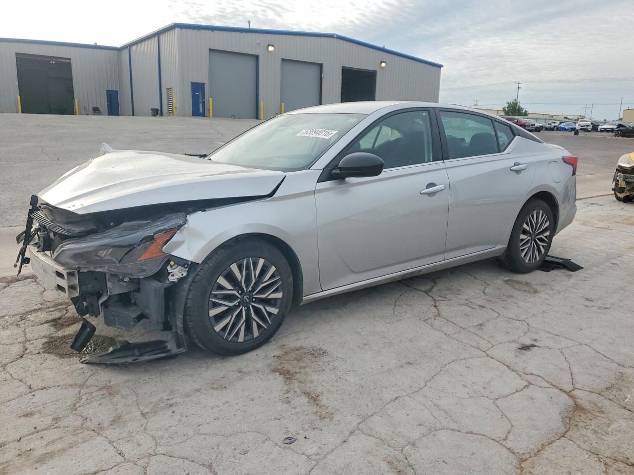 2024 NISSAN ALTIMA