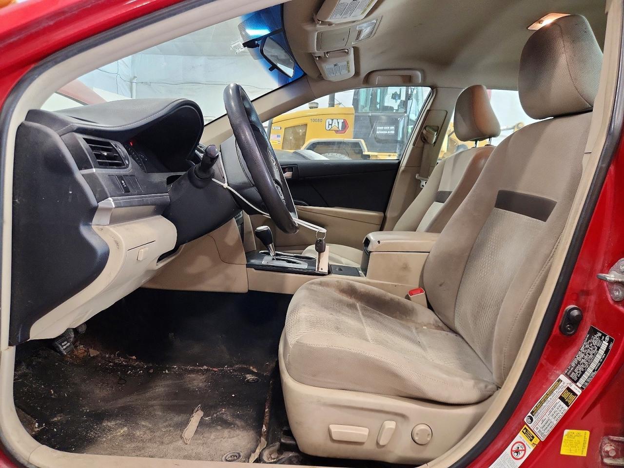 2014 TOYOTA CAMRY
