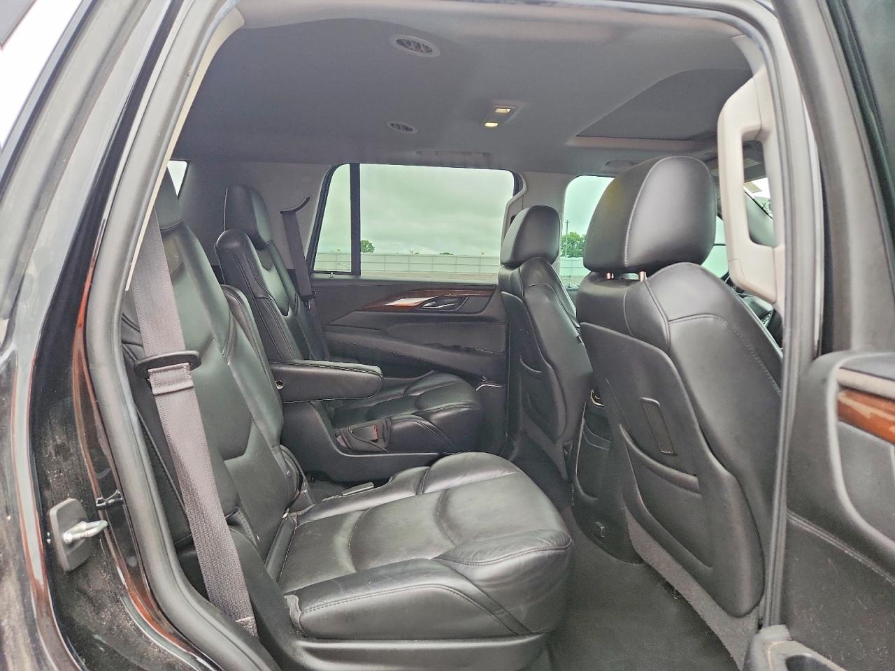 2018 CADILLAC ESCALADE