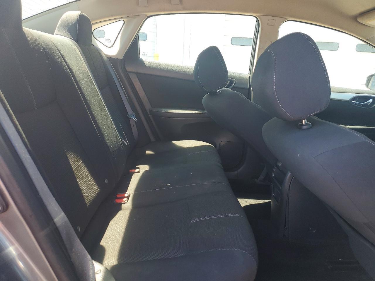 2016 NISSAN SENTRA