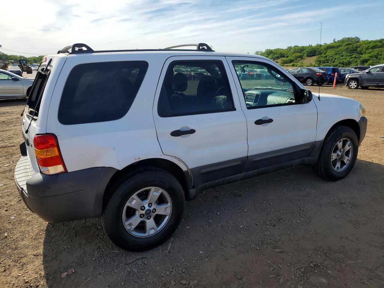 2006 FORD ESCAPE