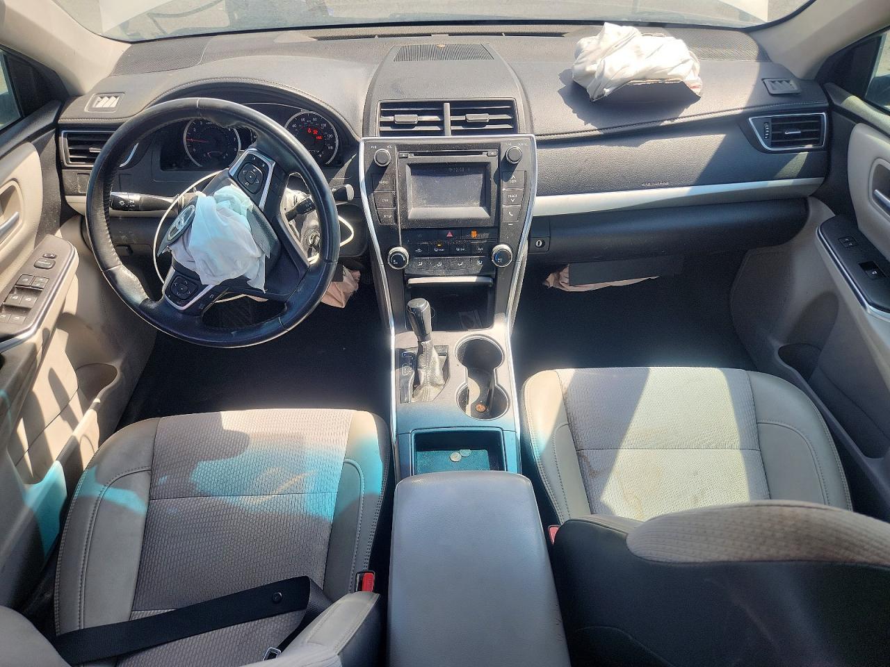 2016 TOYOTA CAMRY