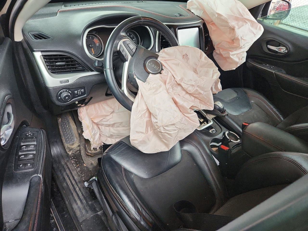 2016 JEEP CHEROKEE