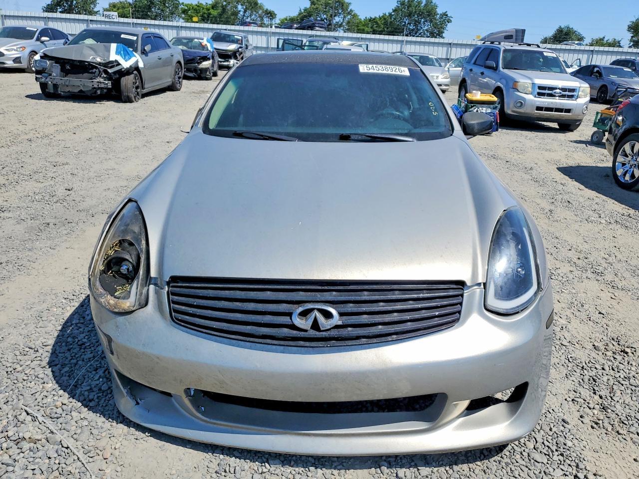 2004 INFINITI G35