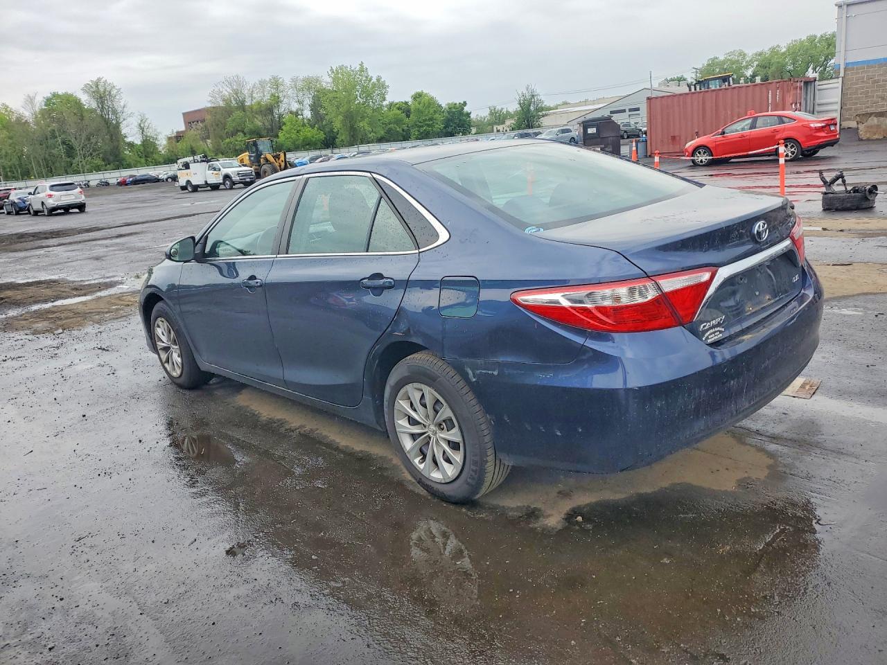 2015 TOYOTA CAMRY