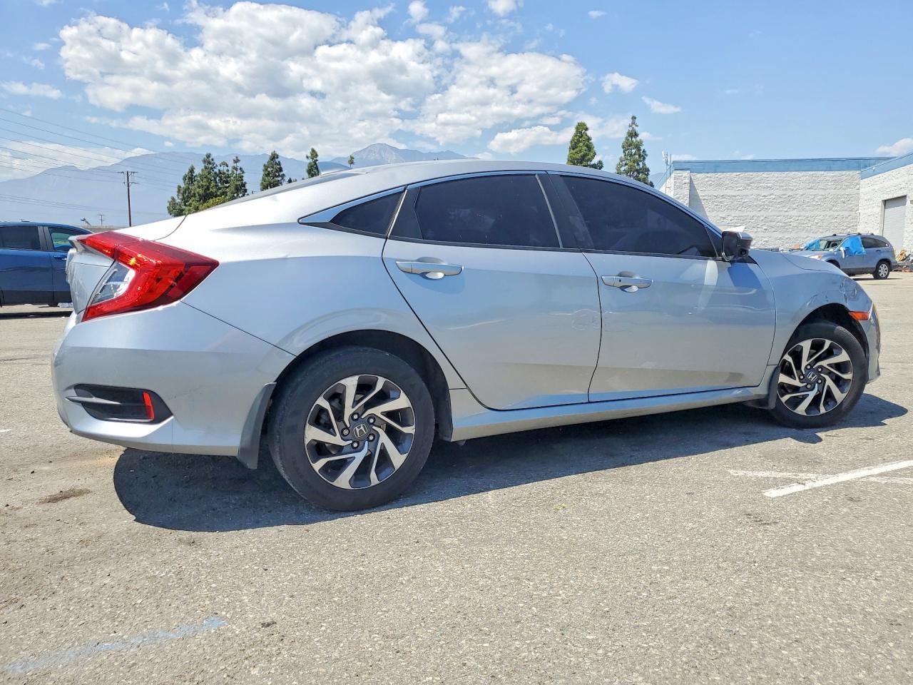 2017 HONDA CIVIC