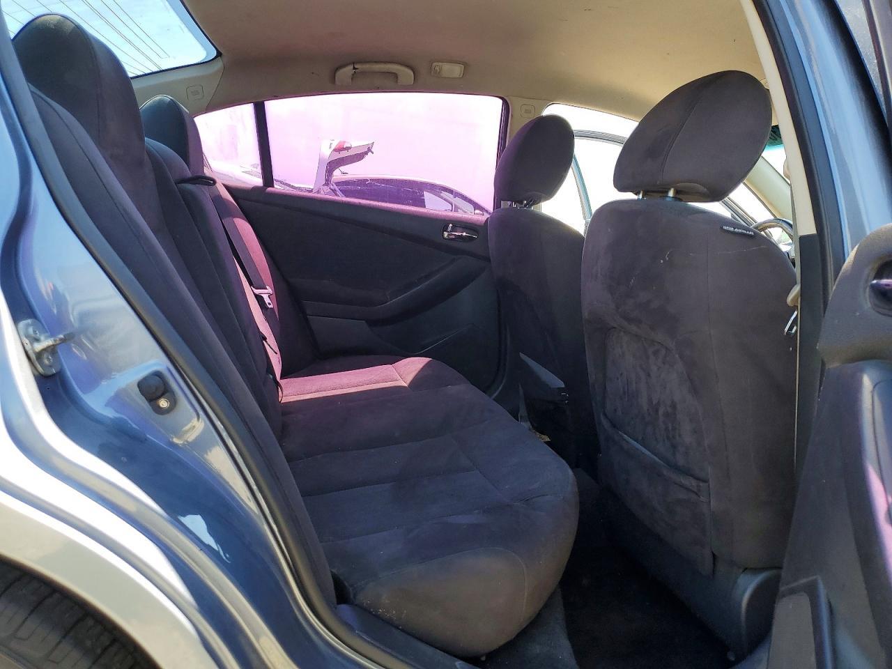 2012 NISSAN ALTIMA