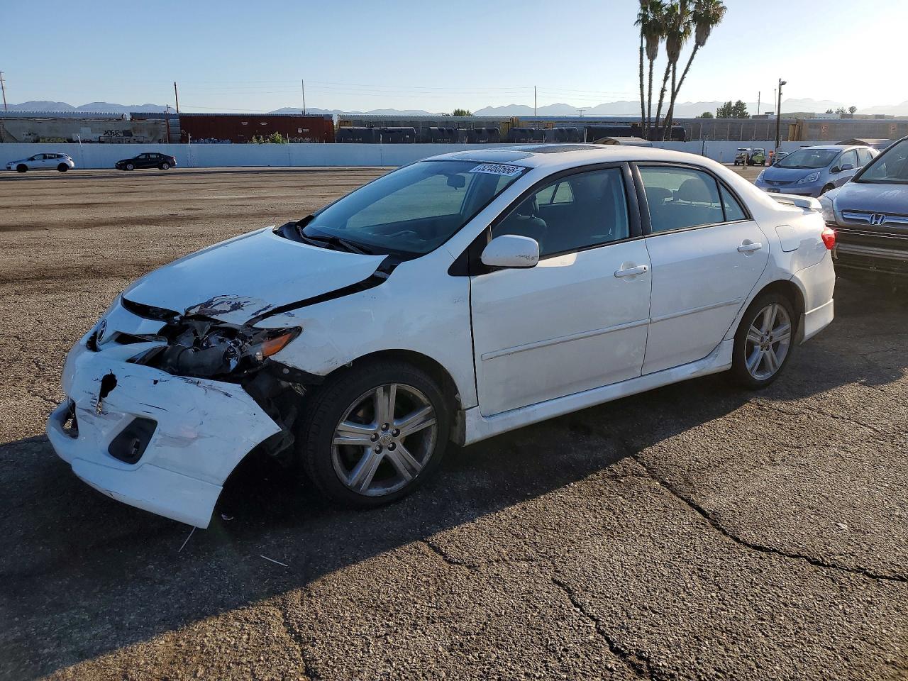 2013 TOYOTA COROLLA