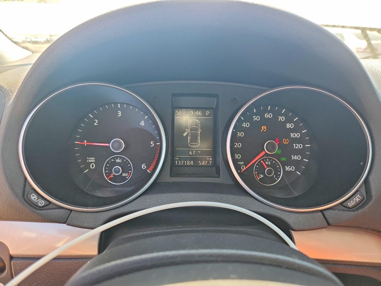 2014 VOLKSWAGEN GOLF