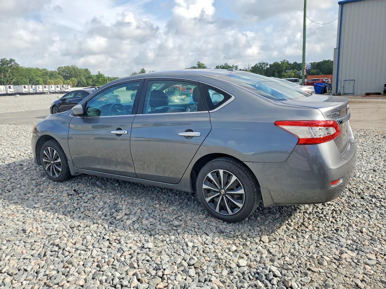2015 NISSAN SENTRA