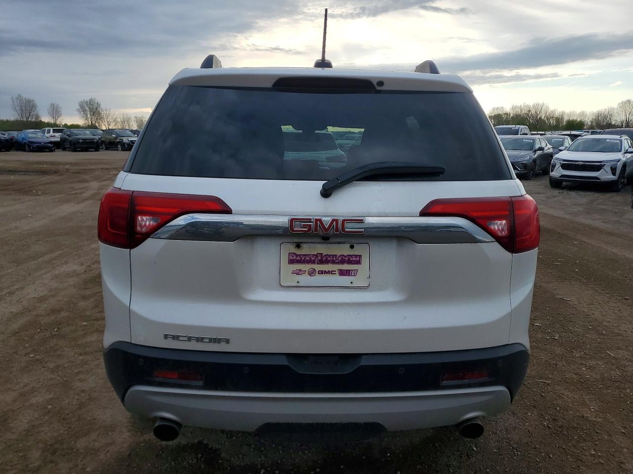 2018 GMC ACADIA