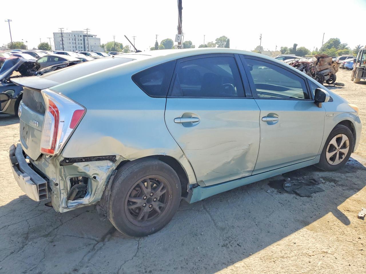 2014 TOYOTA PRIUS
