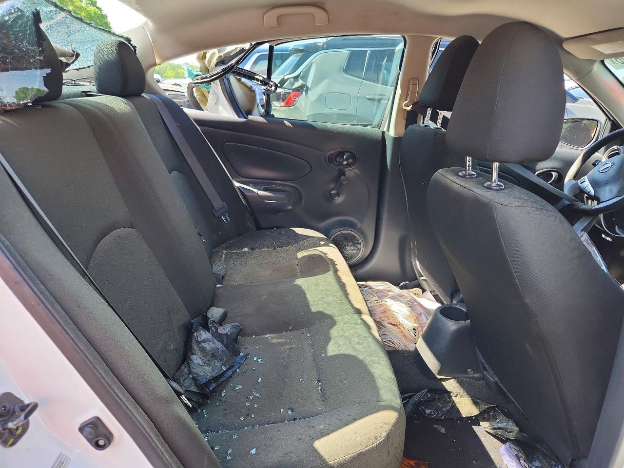 2018 NISSAN VERSA