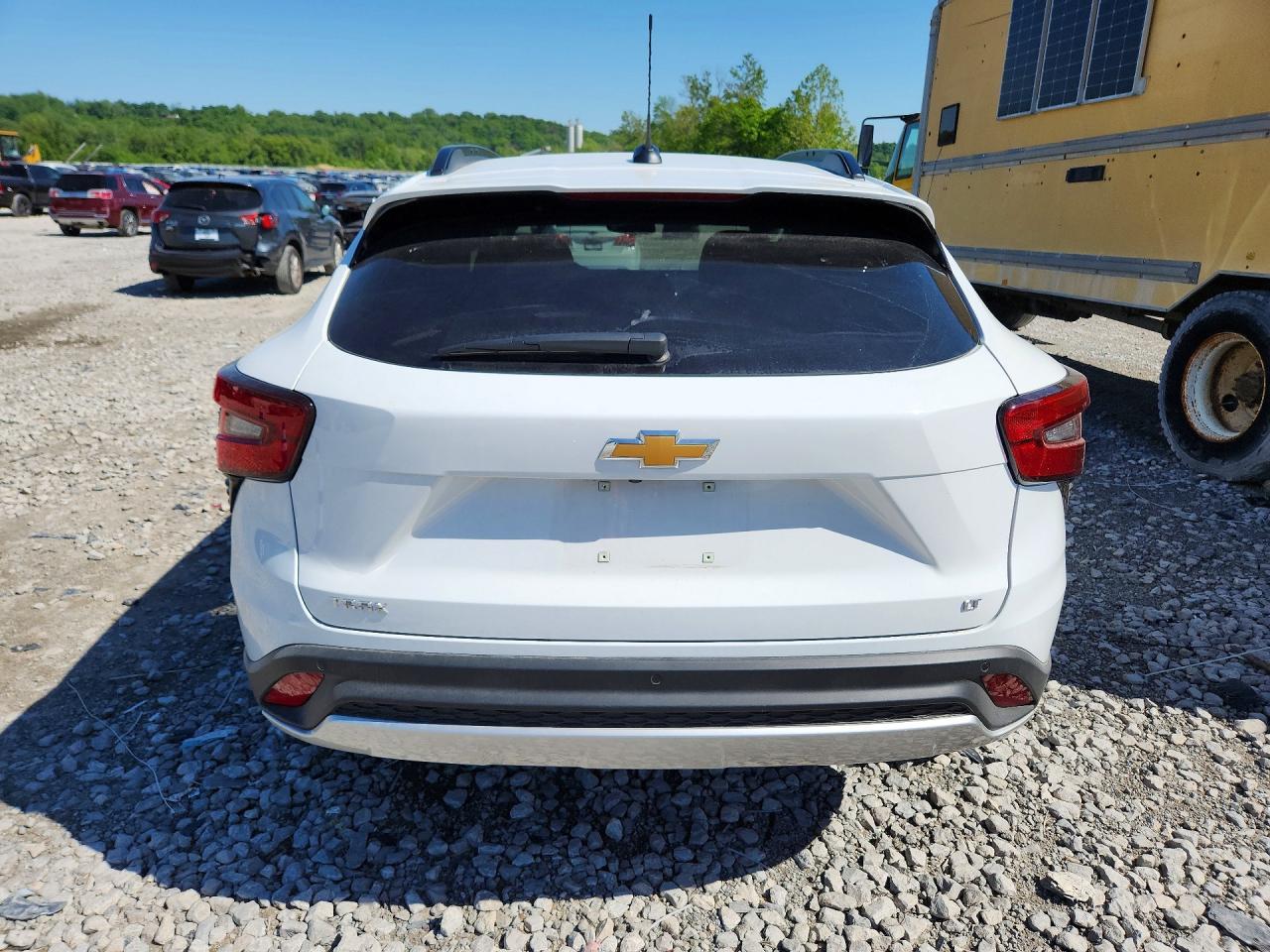 2025 CHEVROLET TRAX