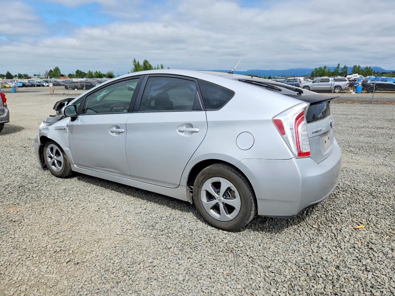 2014 TOYOTA PRIUS