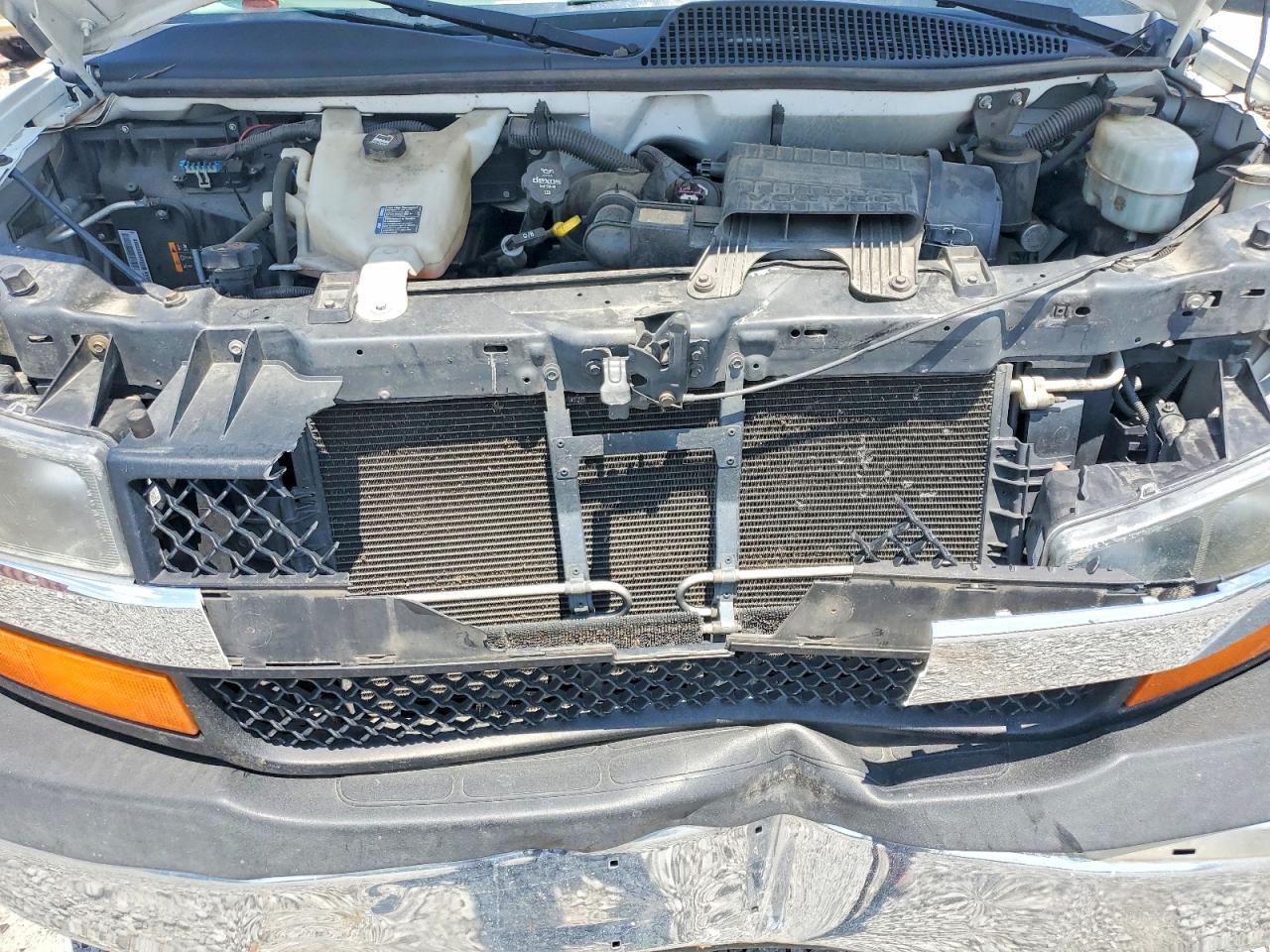 2014 CHEVROLET Express 3500