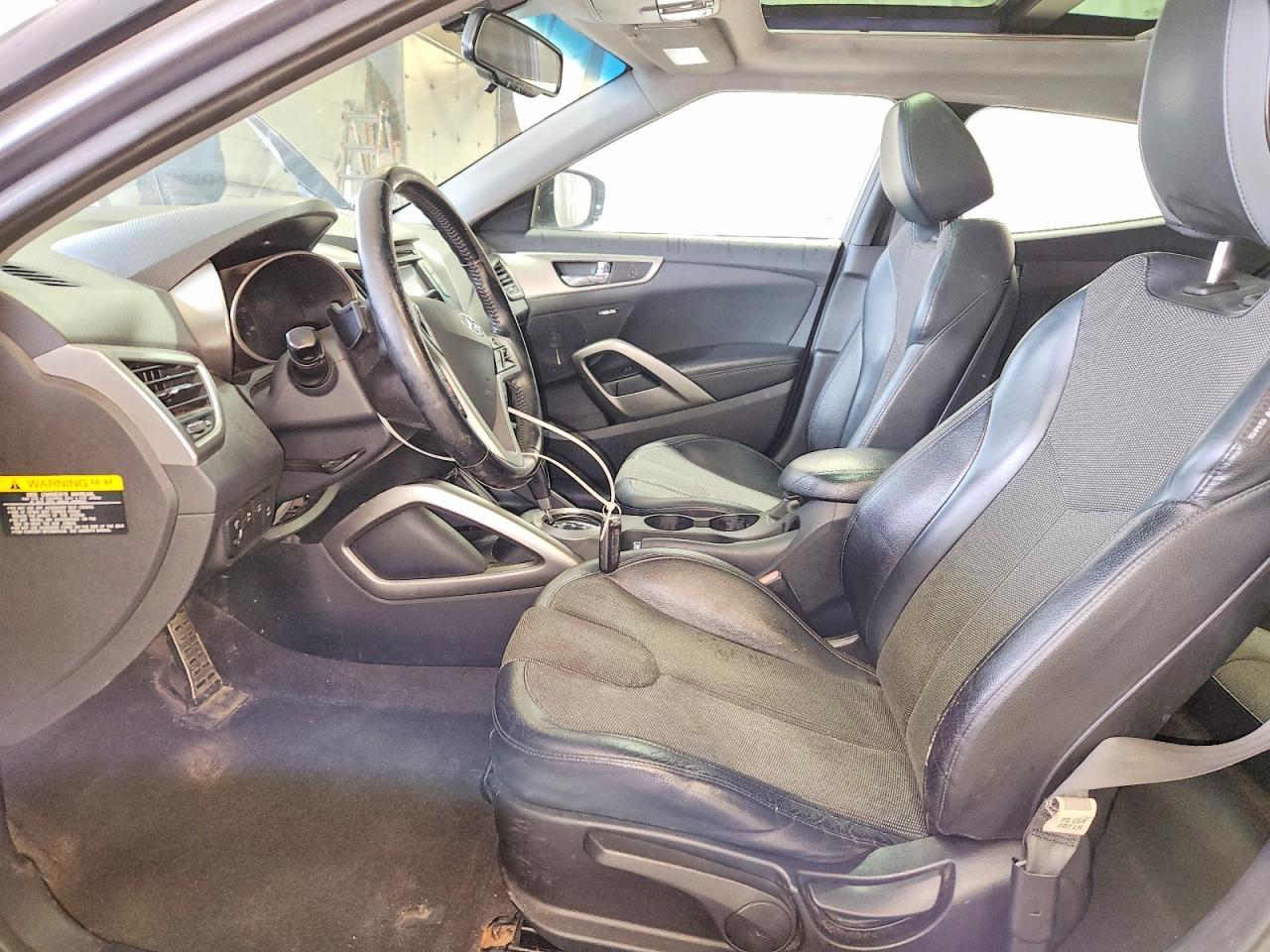2012 HYUNDAI VELOSTER