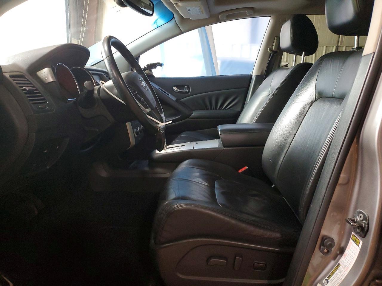 2010 NISSAN MURANO