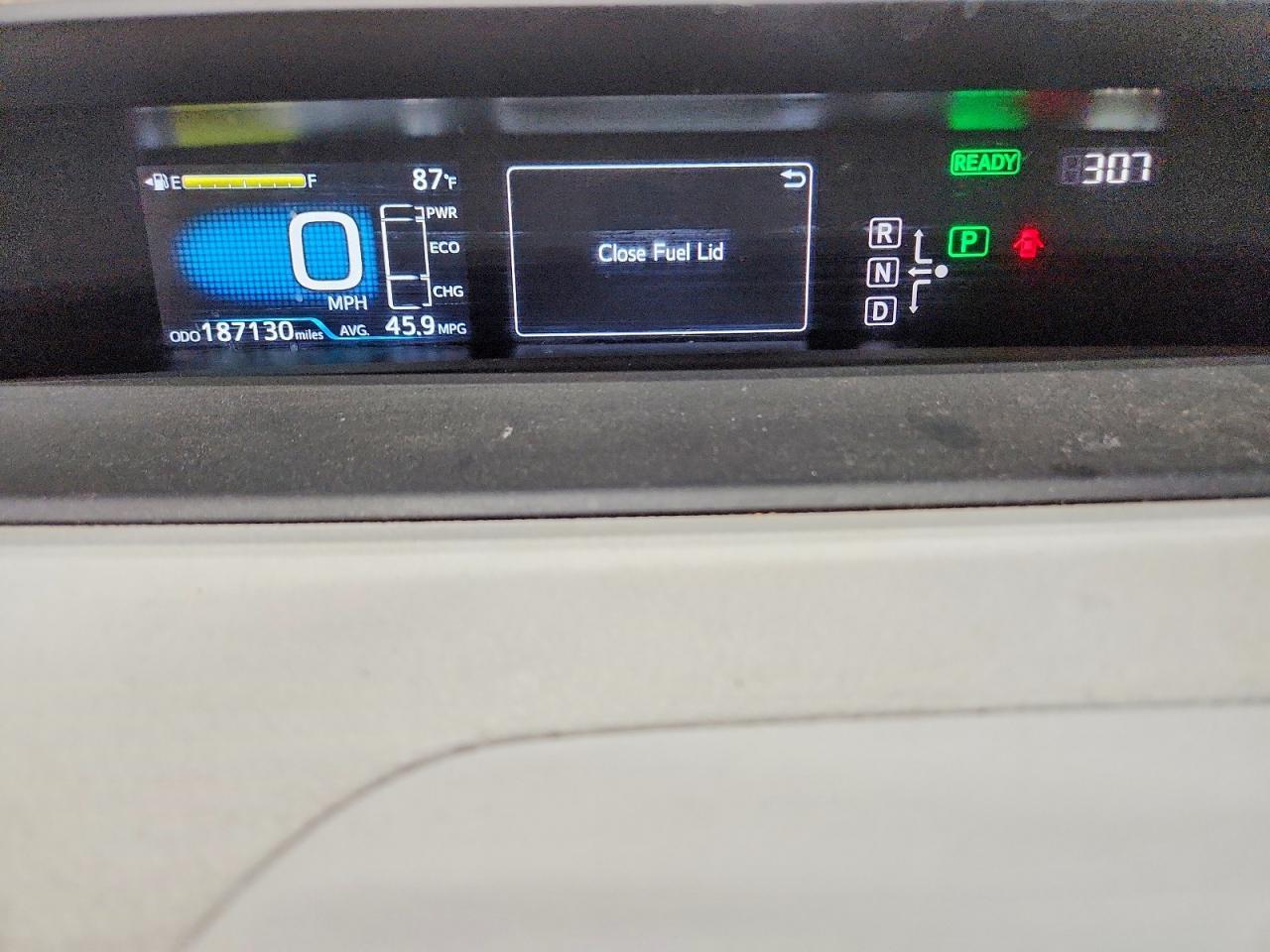 2016 TOYOTA PRIUS