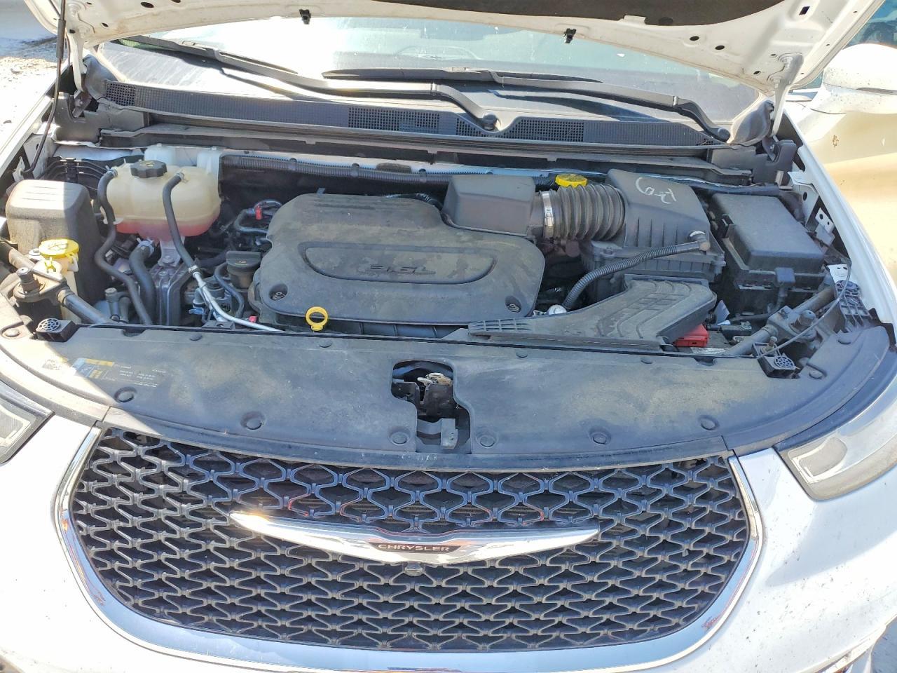2022 CHRYSLER Pacifica