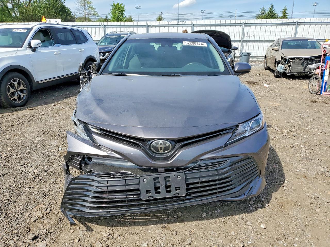 2018 TOYOTA CAMRY