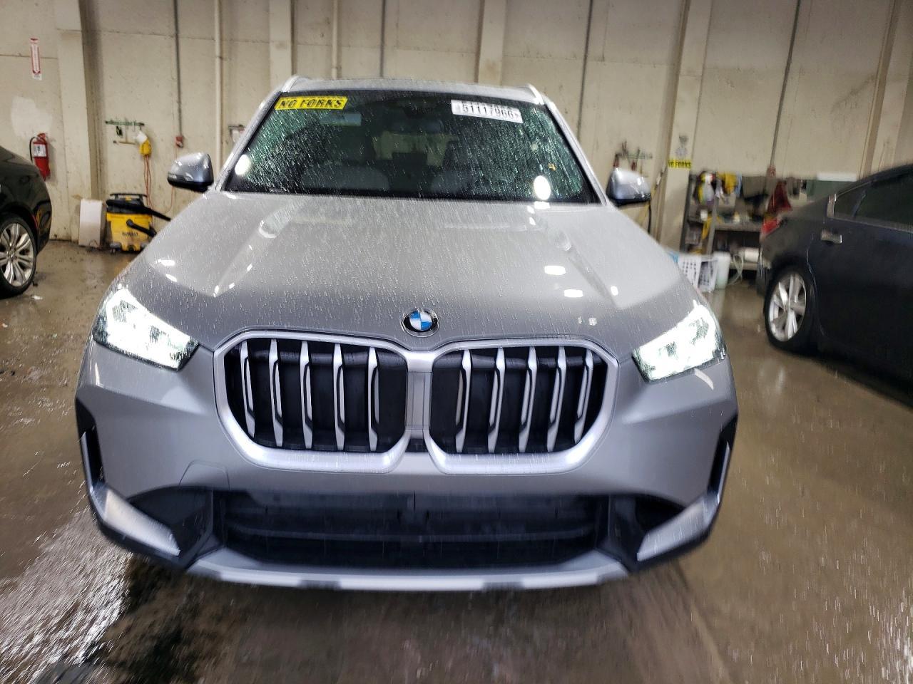 2025 BMW X1