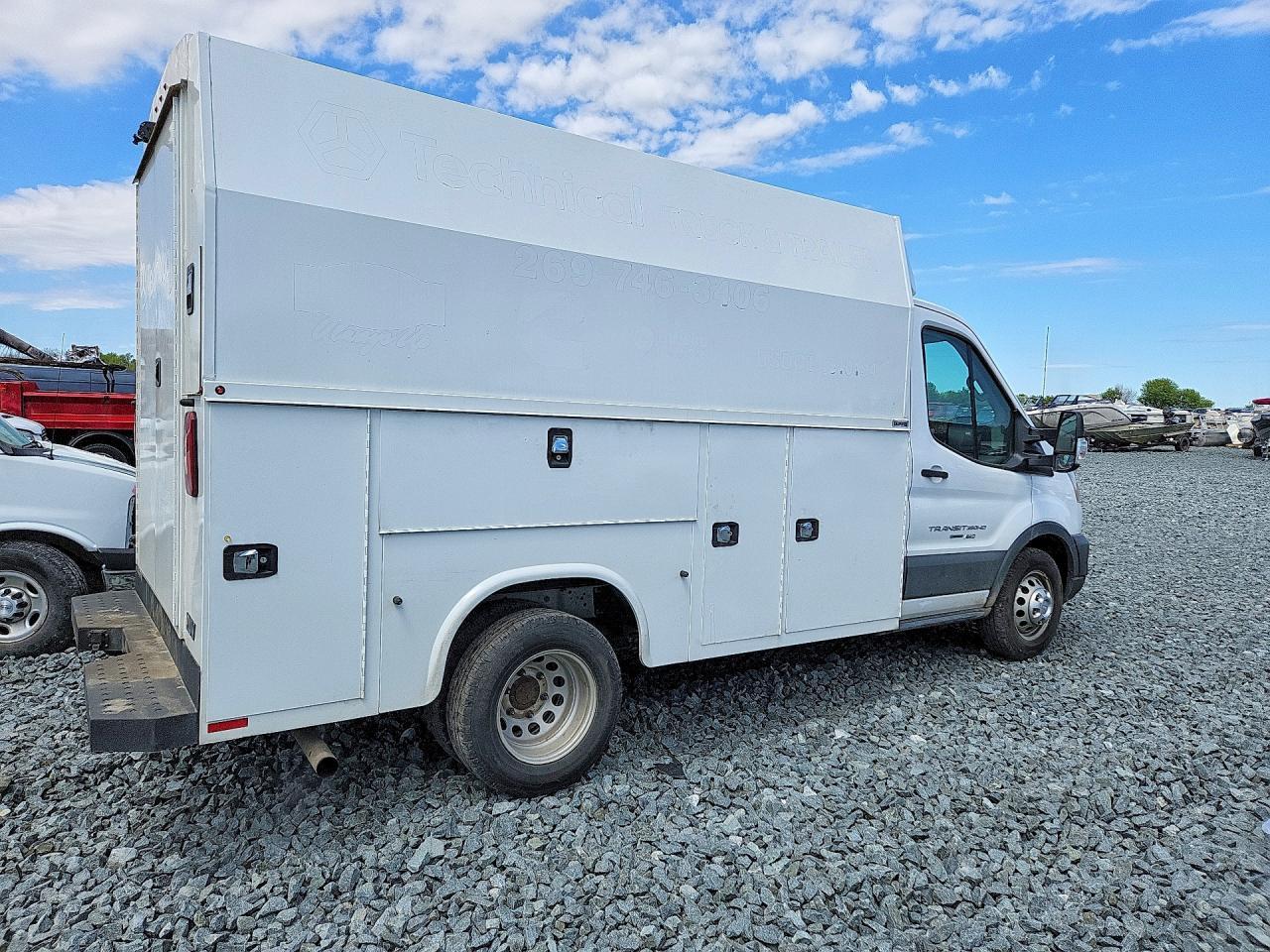 2023 FORD Transit