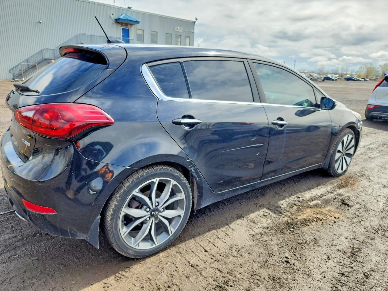 2017 KIA FORTE