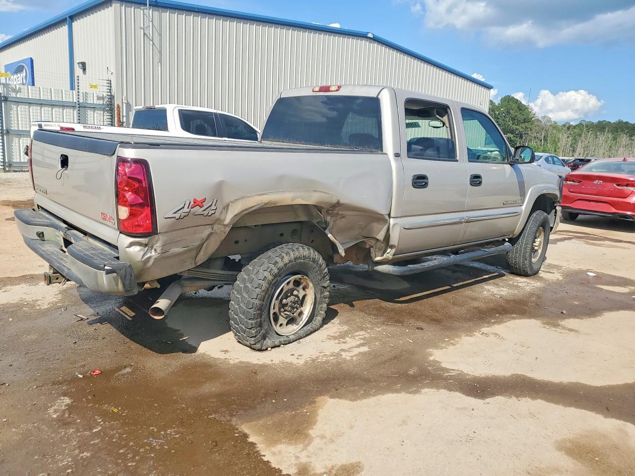 2005 GMC Sierra