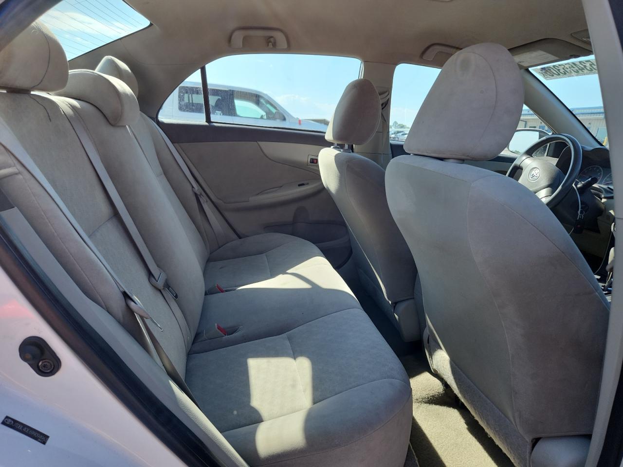 2009 TOYOTA COROLLA