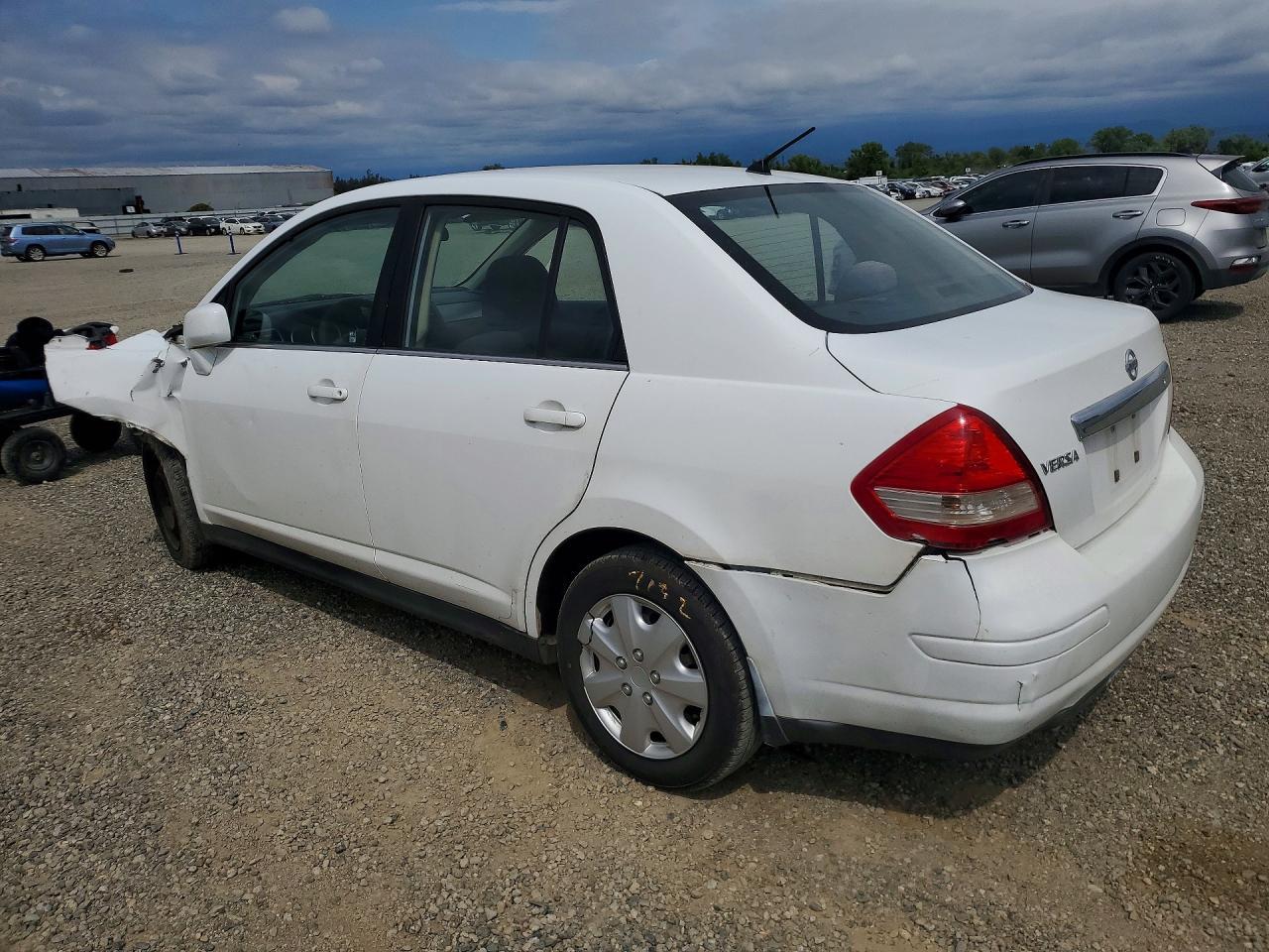 2008 NISSAN VERSA