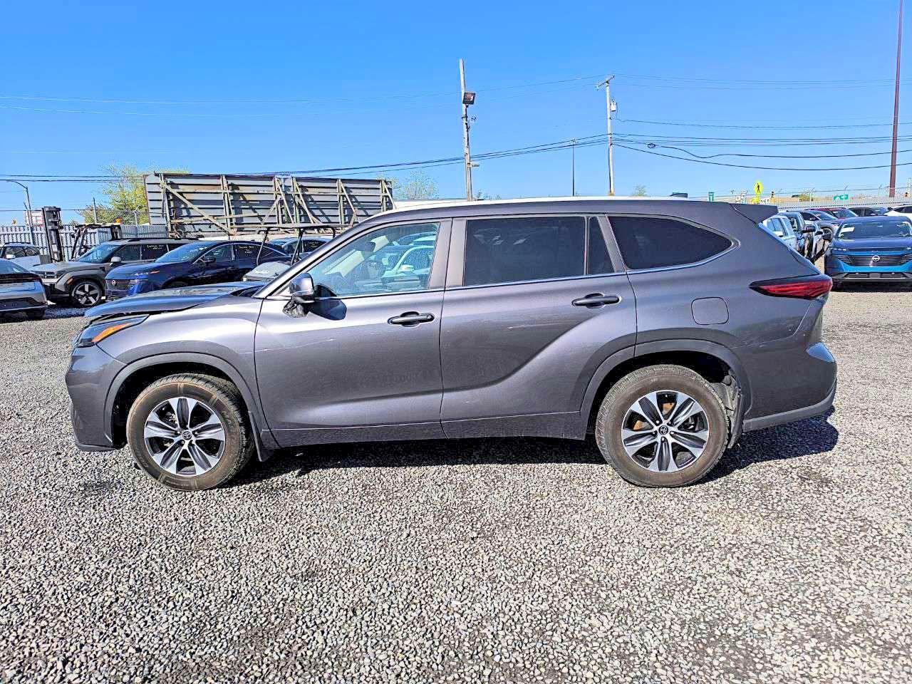 2023 TOYOTA HIGHLANDER