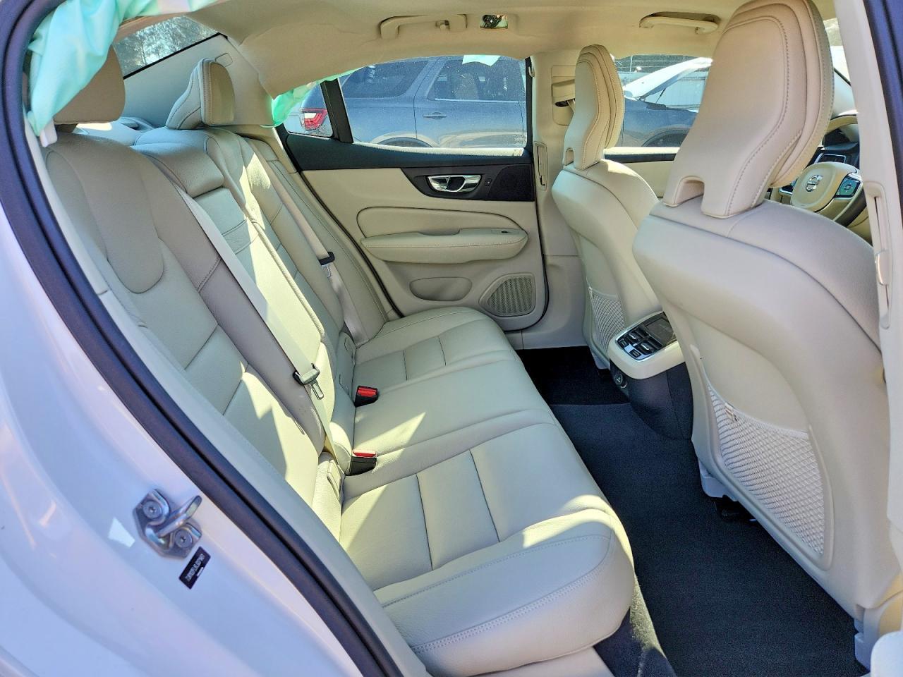 2020 VOLVO S60