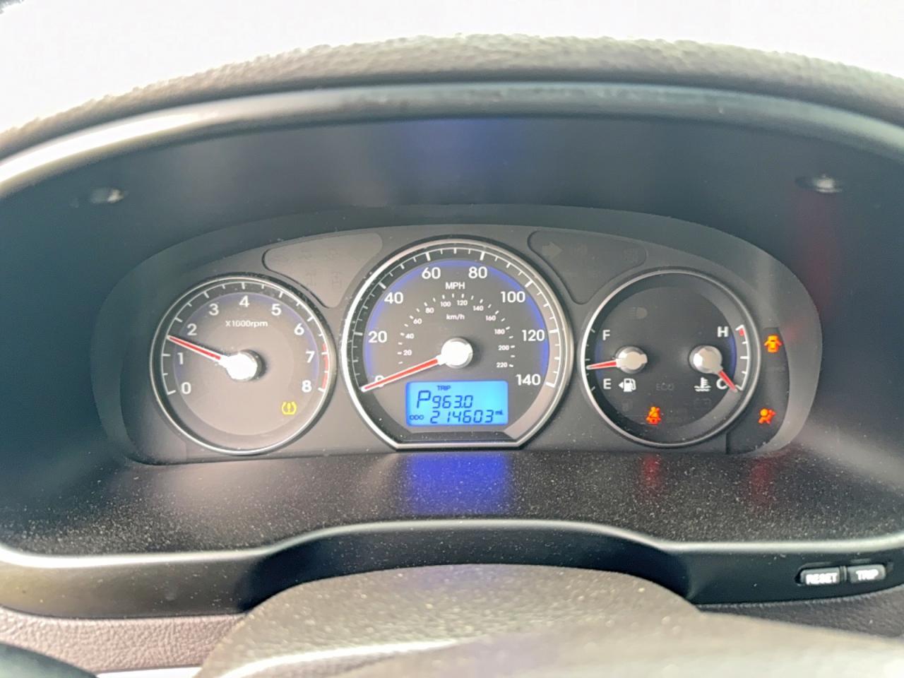 2011 HYUNDAI SANTA FE