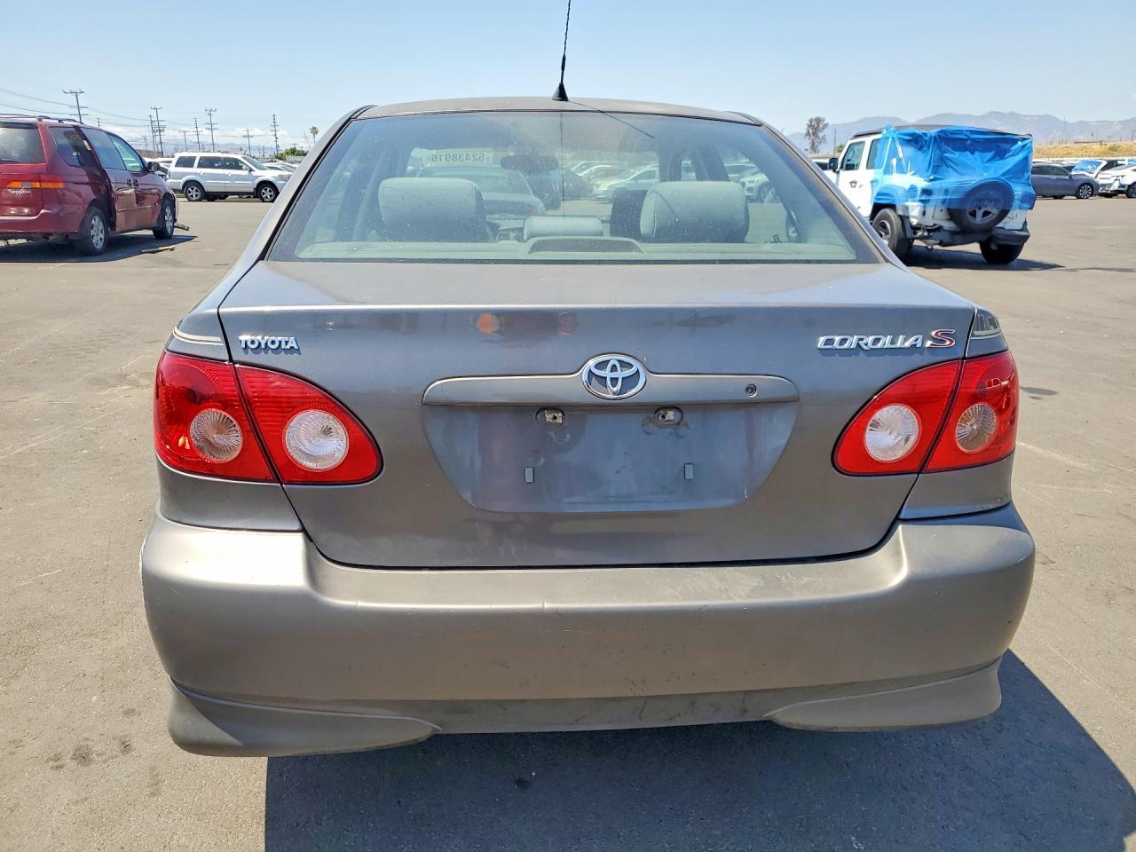 2005 TOYOTA COROLLA