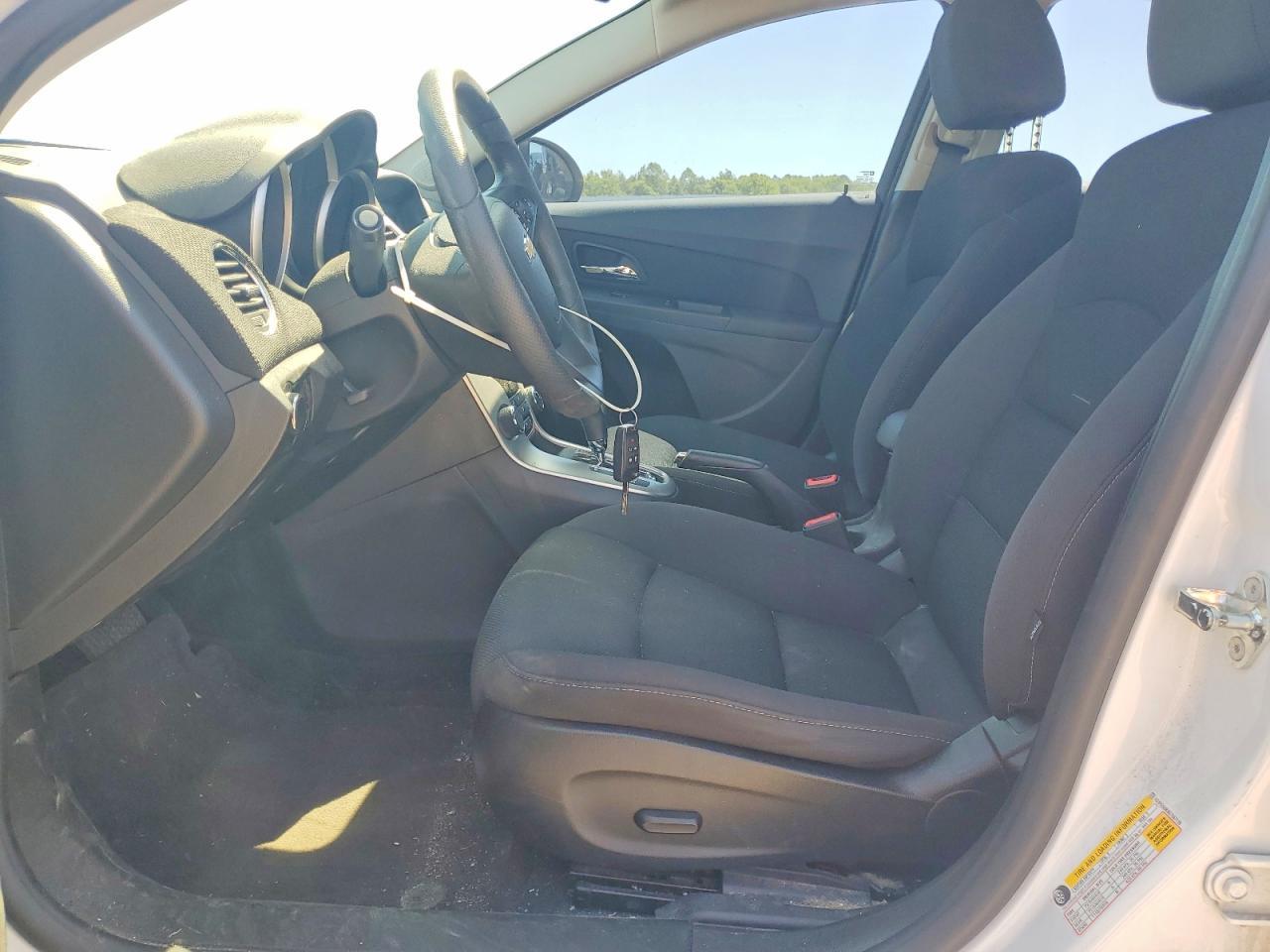 2016 CHEVROLET CRUZE