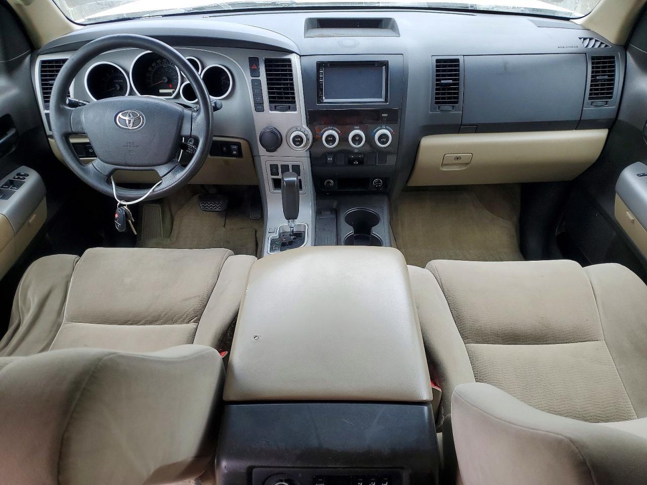 2008 TOYOTA Sequoia