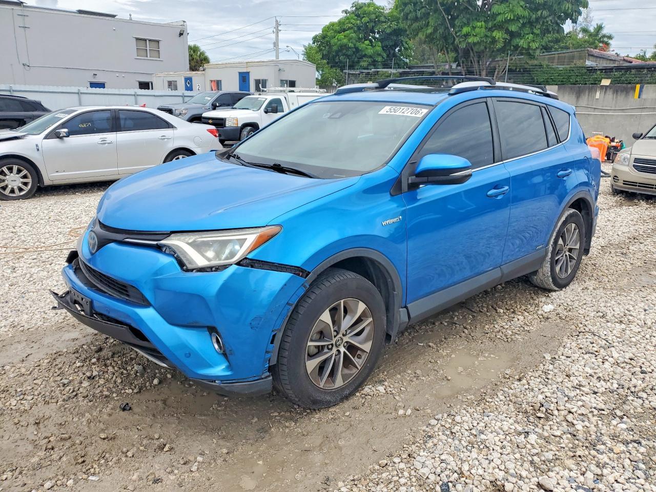 2016 TOYOTA RAV4