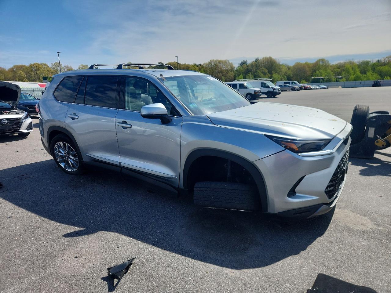 2024 TOYOTA HIGHLANDER