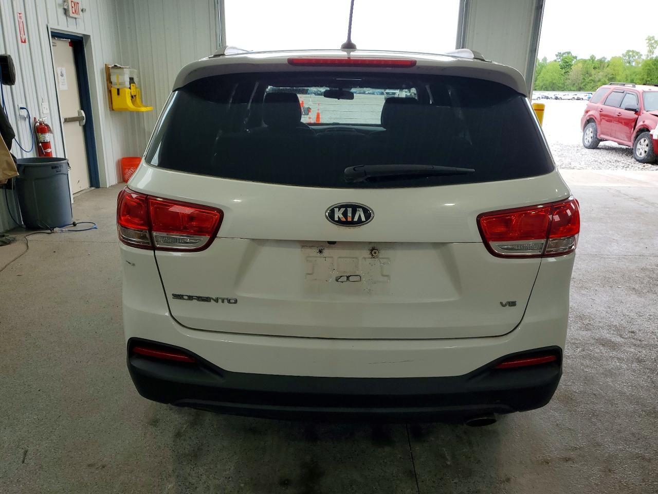 2017 KIA SORENTO