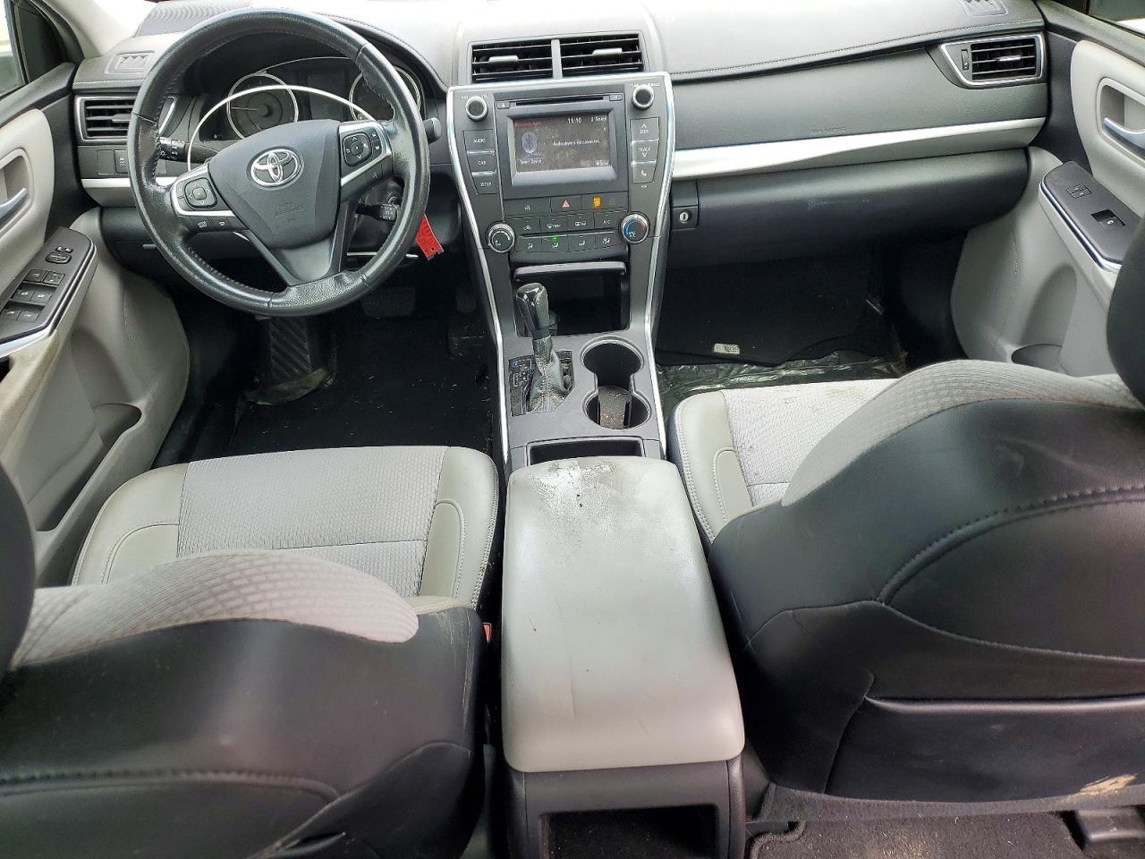 2016 TOYOTA CAMRY