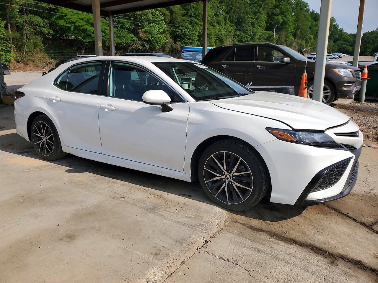 2021 TOYOTA CAMRY