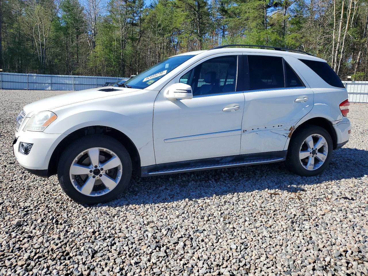 2011 MERCEDES-BENZ ML-Class