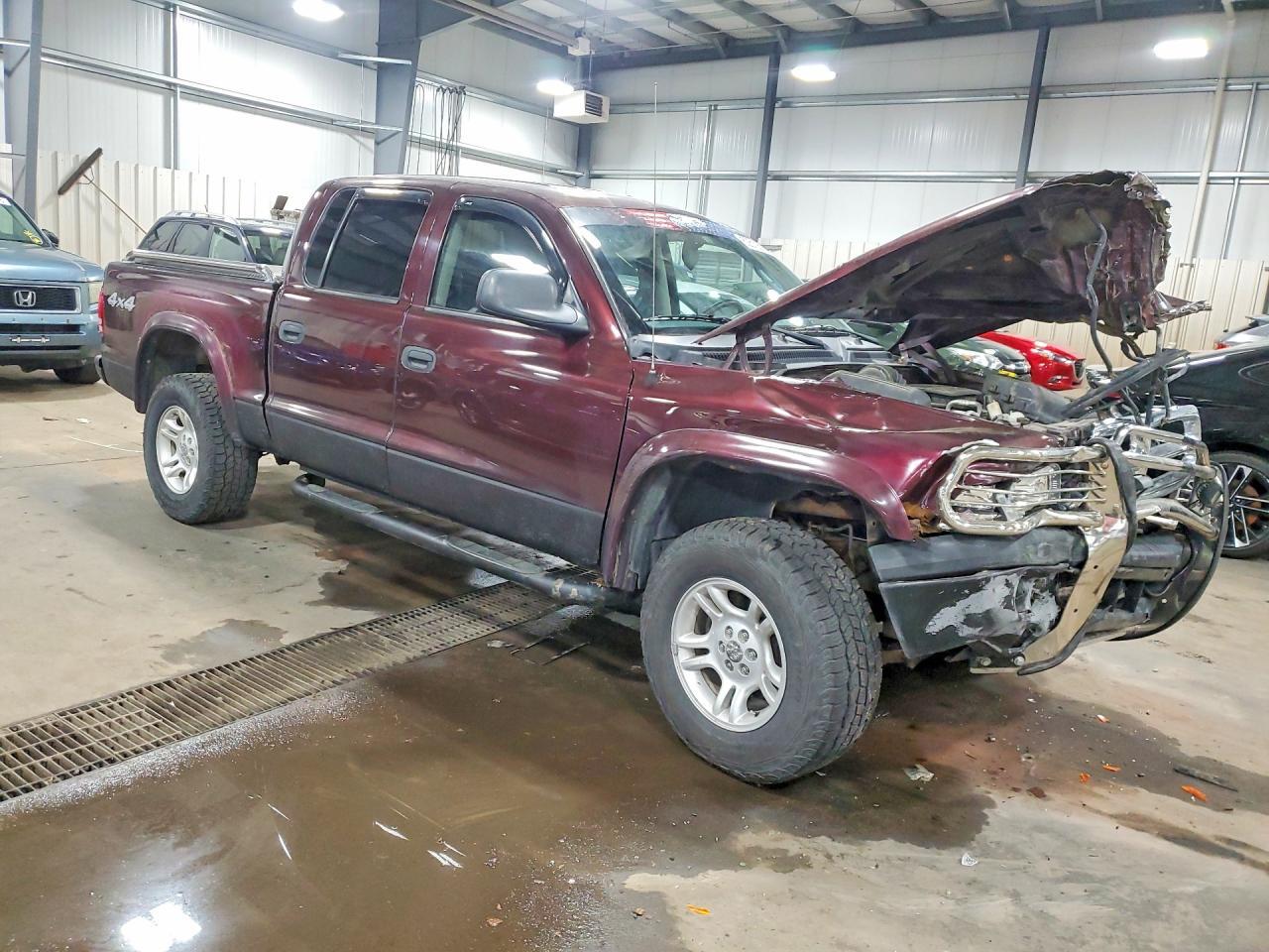 2004 DODGE Dakota